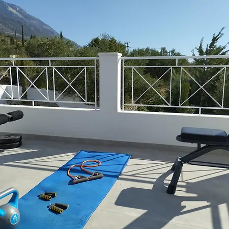 Lourdas White Villa *