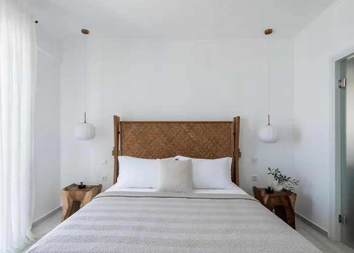 Villa Lourdas White *