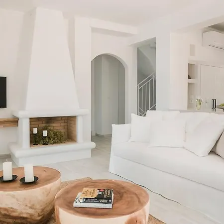 Lourdas White لورداهاتا